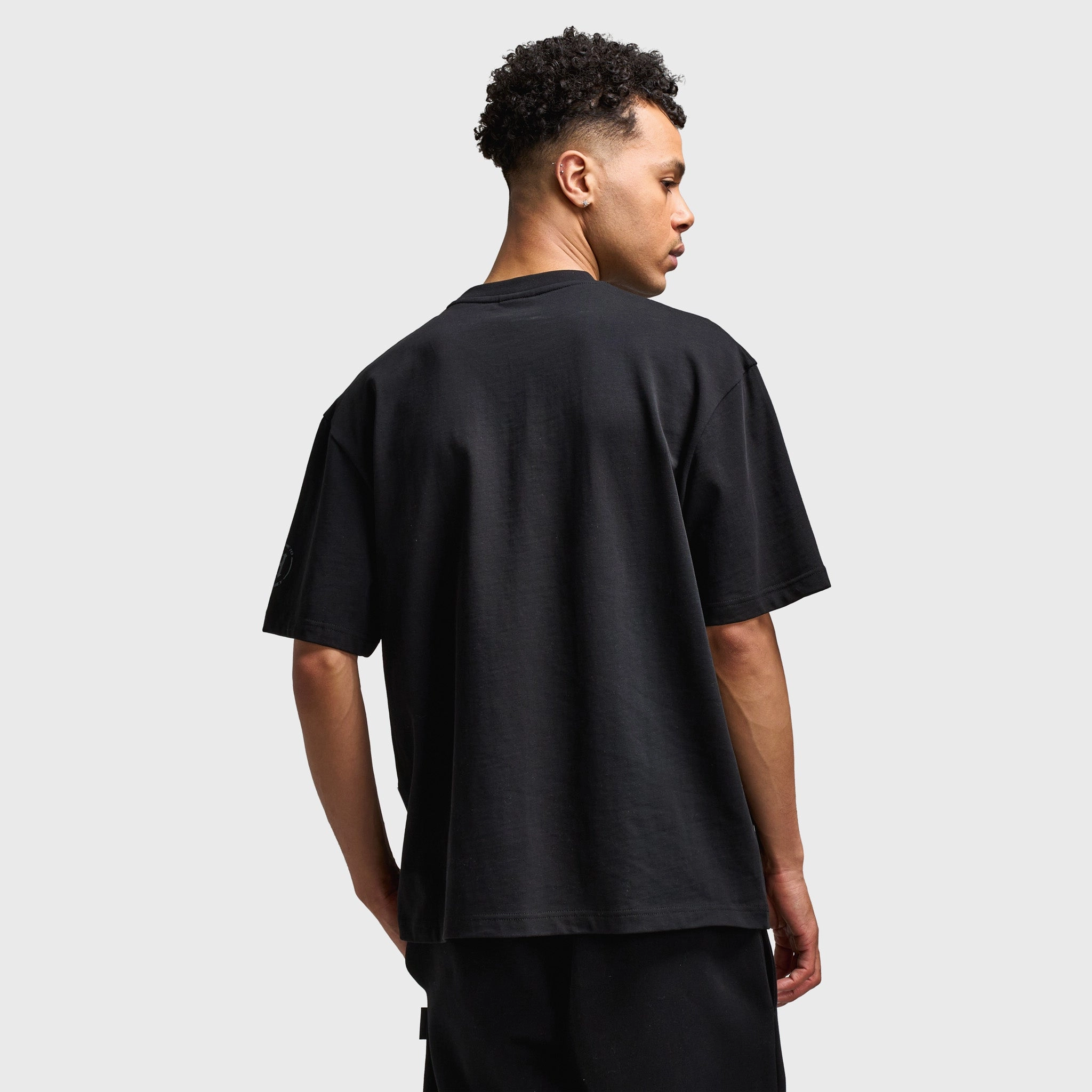 Hoodrich Halo Oversized Graphic T-Shirt Black / Grey