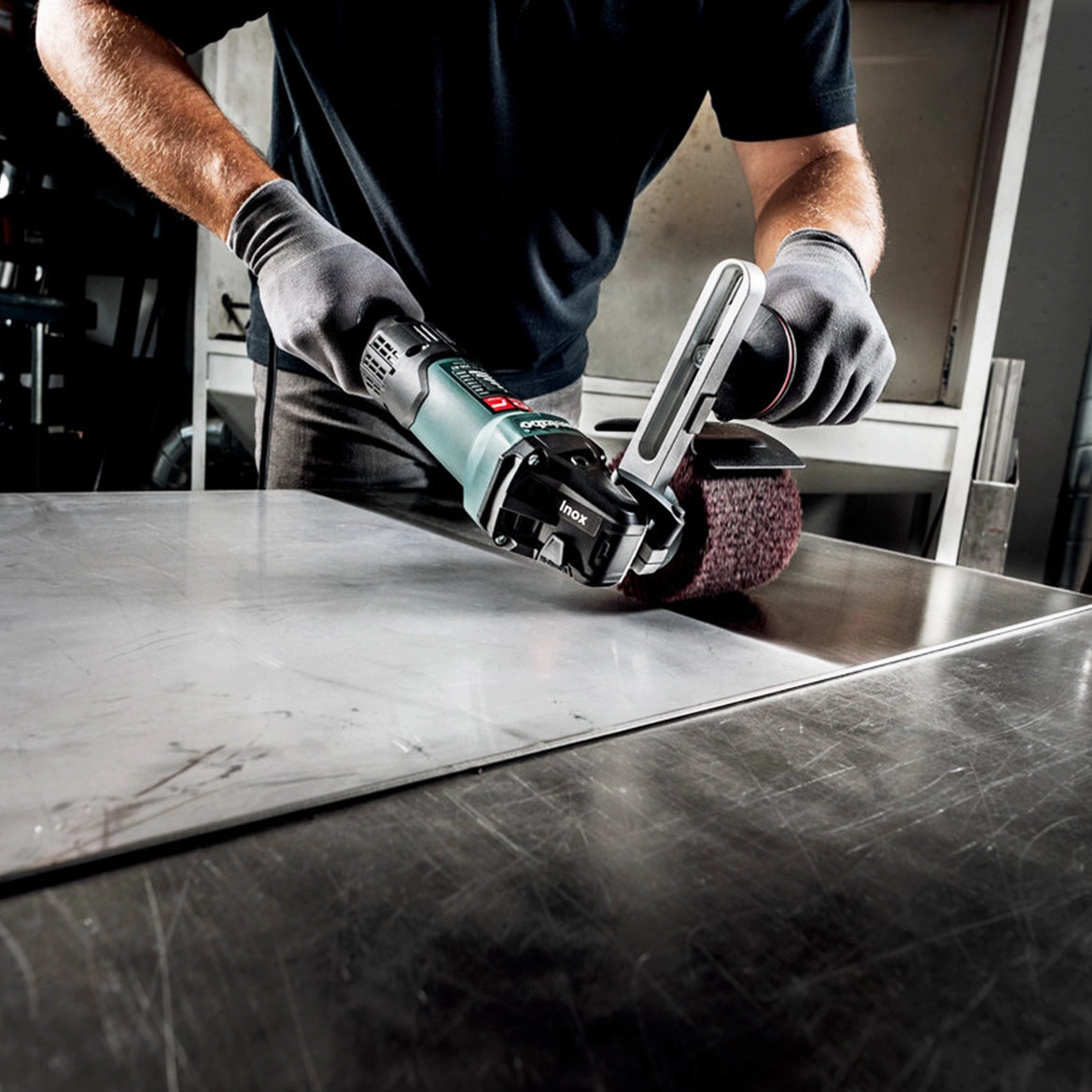 Metabo SE 17-200 RT 14.5-Amp Durable Corded Burnishing Machine Set - 602259620
