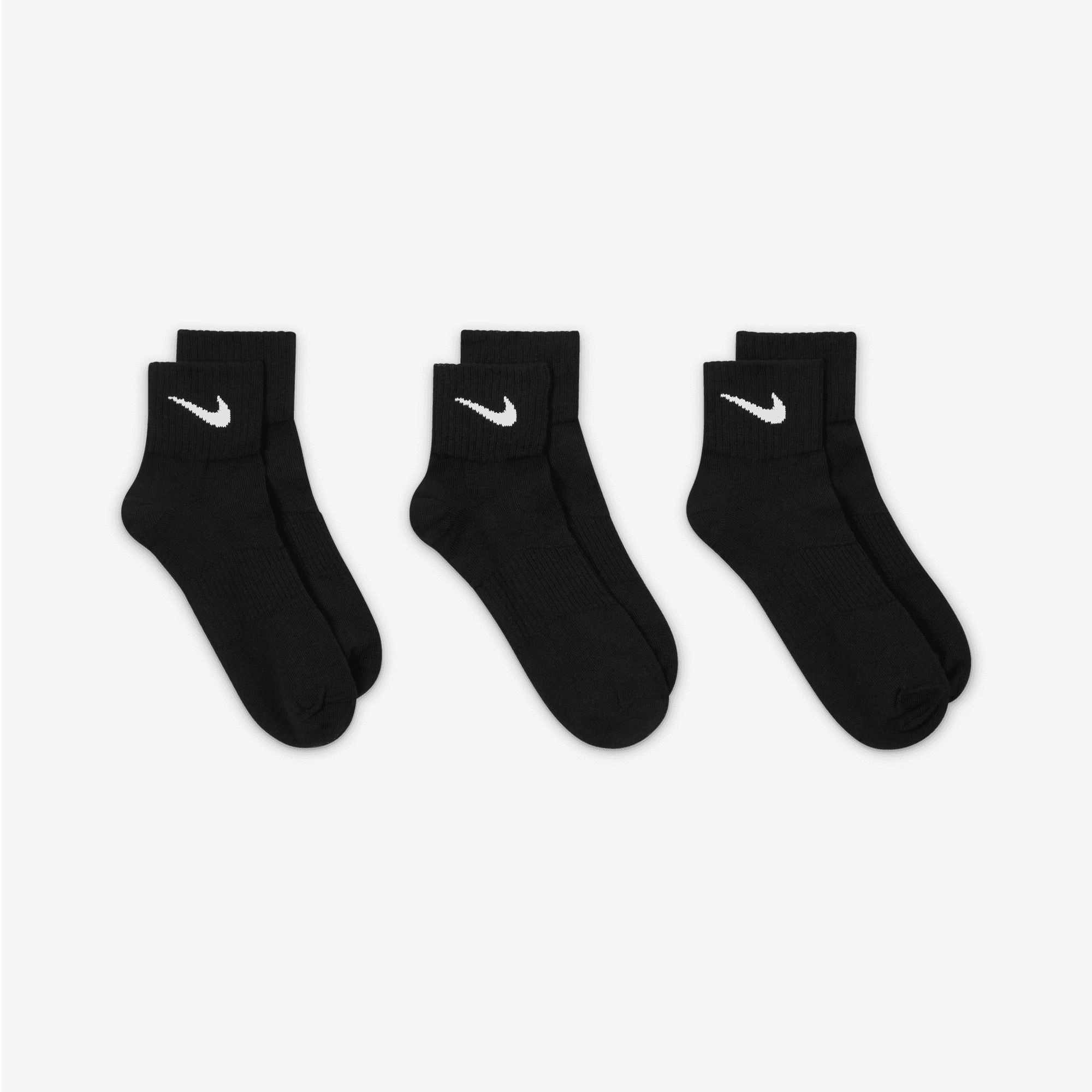 NIKE | PERFORMANCE LIGHTWEIGHT TRAINING ANKLE SOCKS (3 PAIRS) { BLACK/WHITE