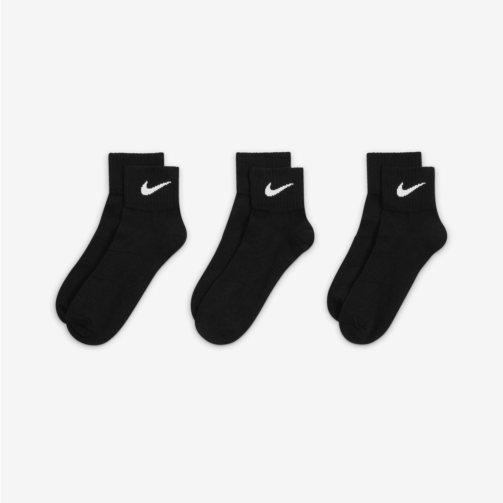 NIKE | PERFORMANCE LIGHTWEIGHT TRAINING ANKLE SOCKS (3 PAIRS) { BLACK/WHITE