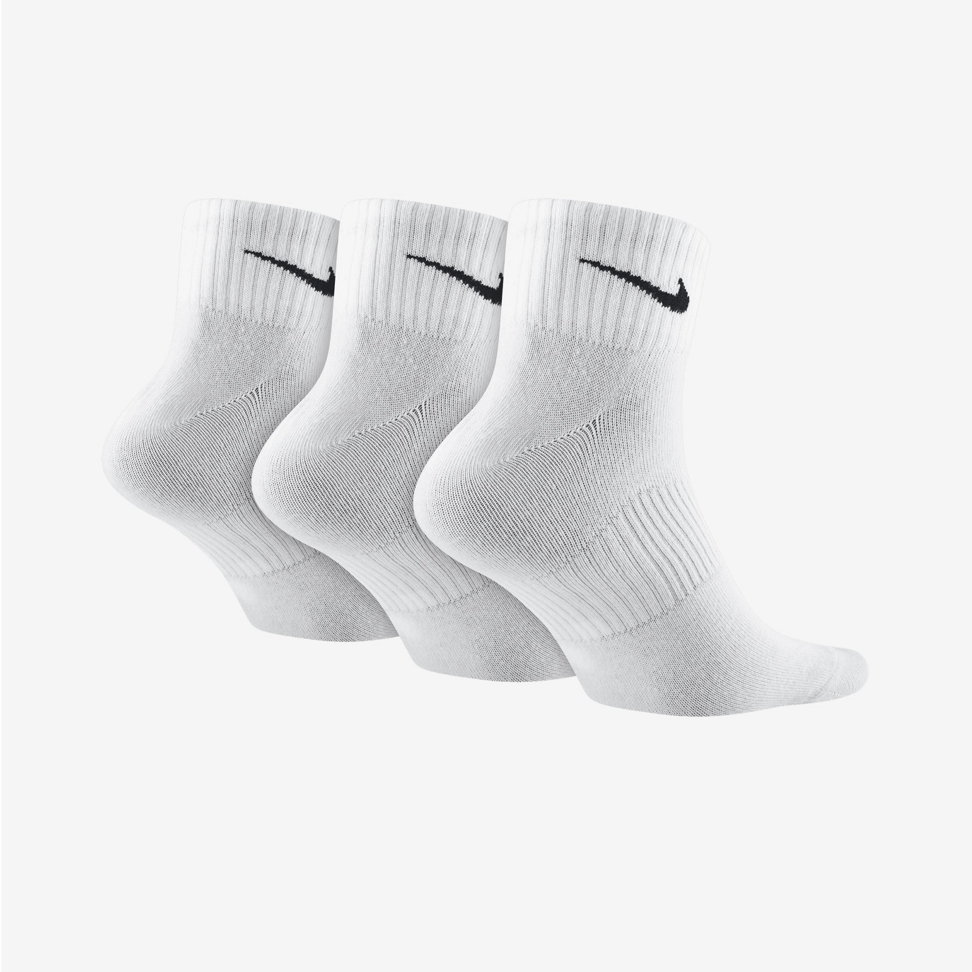 NIKE | PERFORMANCE LIGHTWEIGHT TRAINING ANKLE SOCKS (3 PAIRS) { WHITE/BLACK