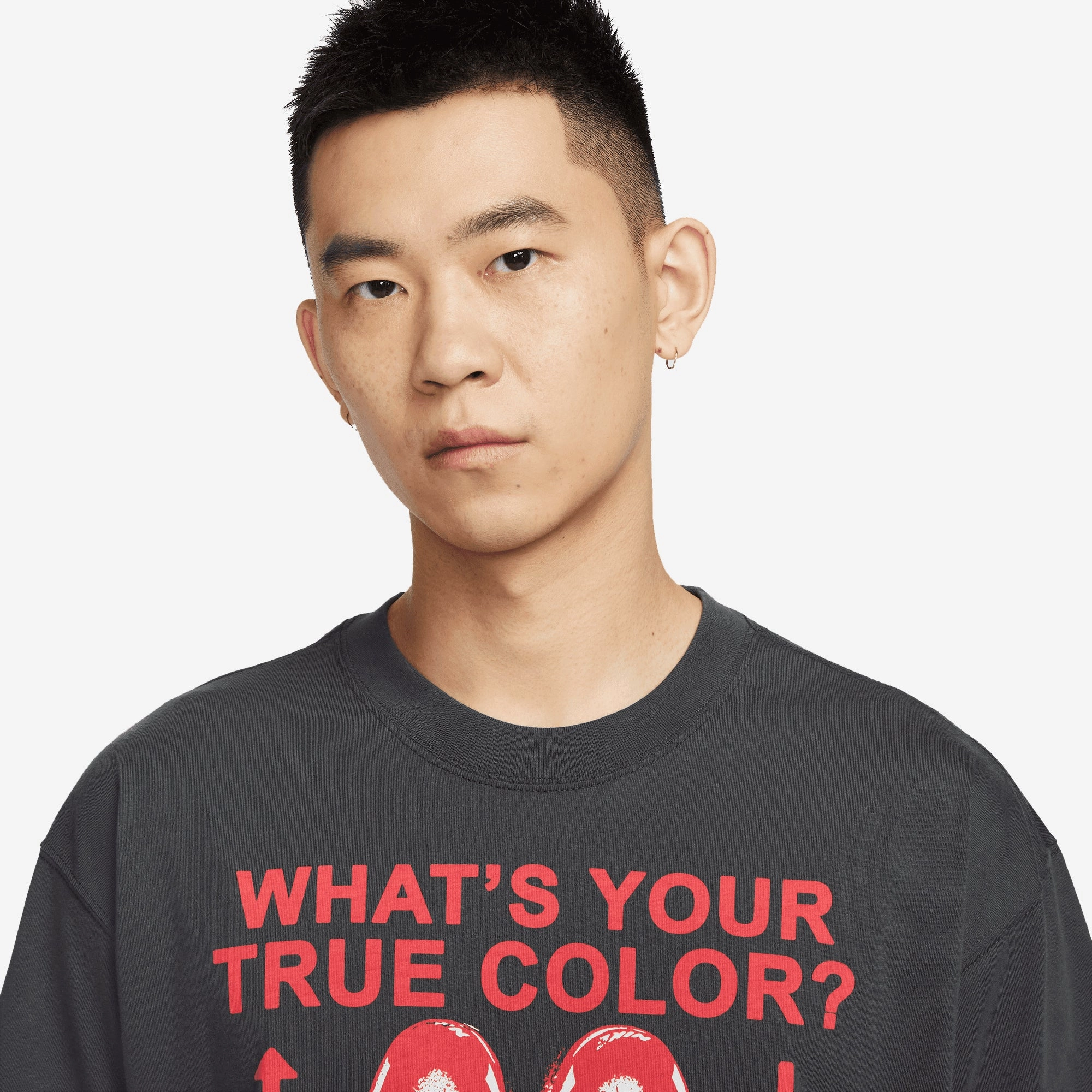 NIKE | SPORTSWEAR T-SHIRT { ANTHRACITE