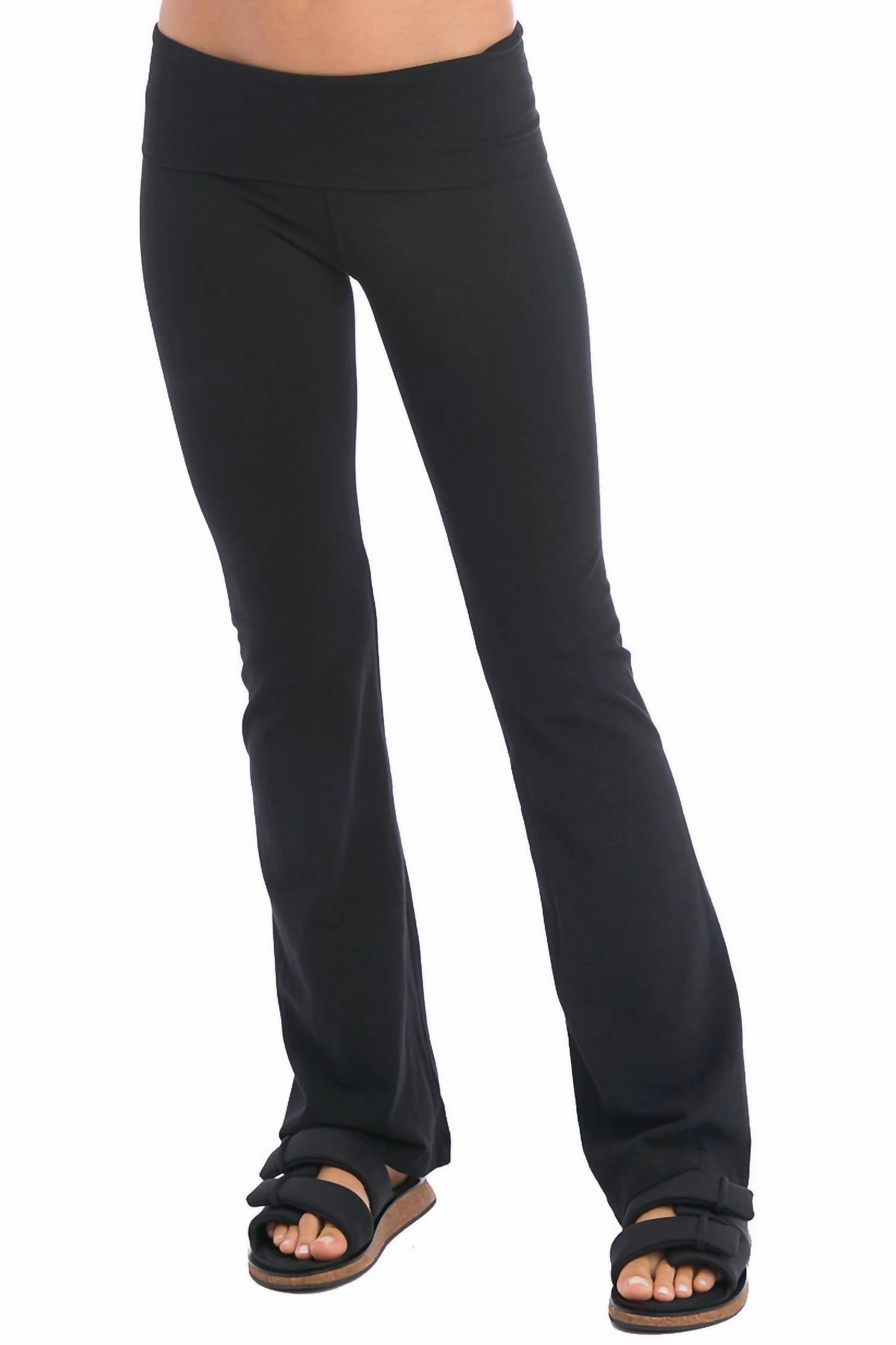 Rolldown Bootleg Flare Pant In Black