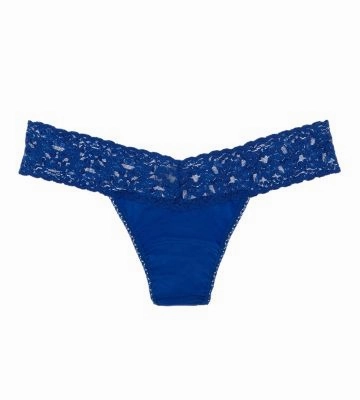 Signature Lace Low-Rise Thong