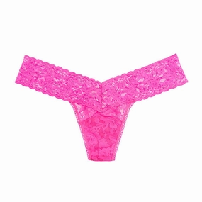 Signature Lace Low-Rise Thong (Rolled)